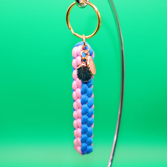 Ocean Keychain with Seashell Charms | Colorful Handmade Keyring | Backpack & Purse Accessories | Gift for Ocean-lovers